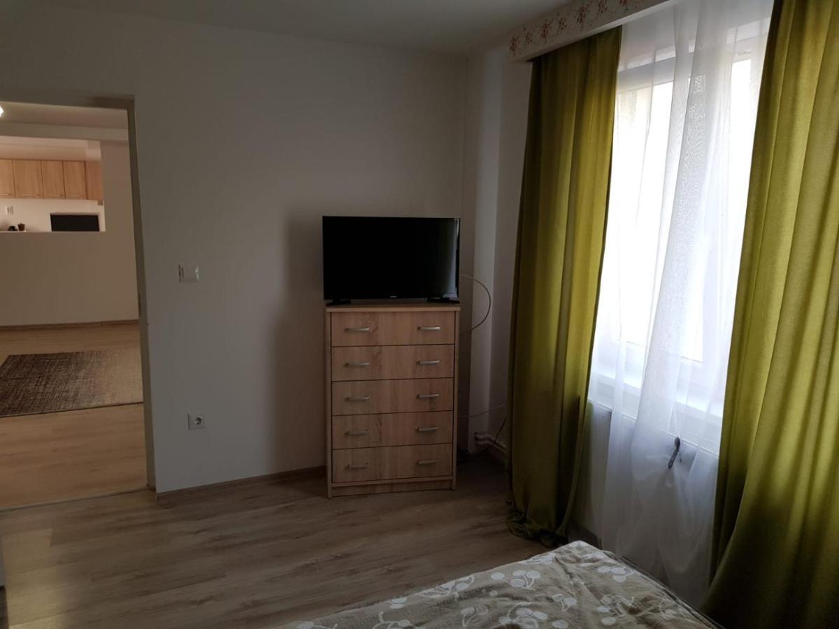 Apartament 8 Central Тыргу-Муреш Экстерьер фото