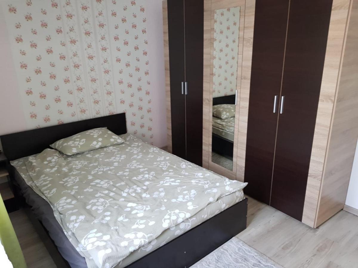Apartament 8 Central Тыргу-Муреш Экстерьер фото