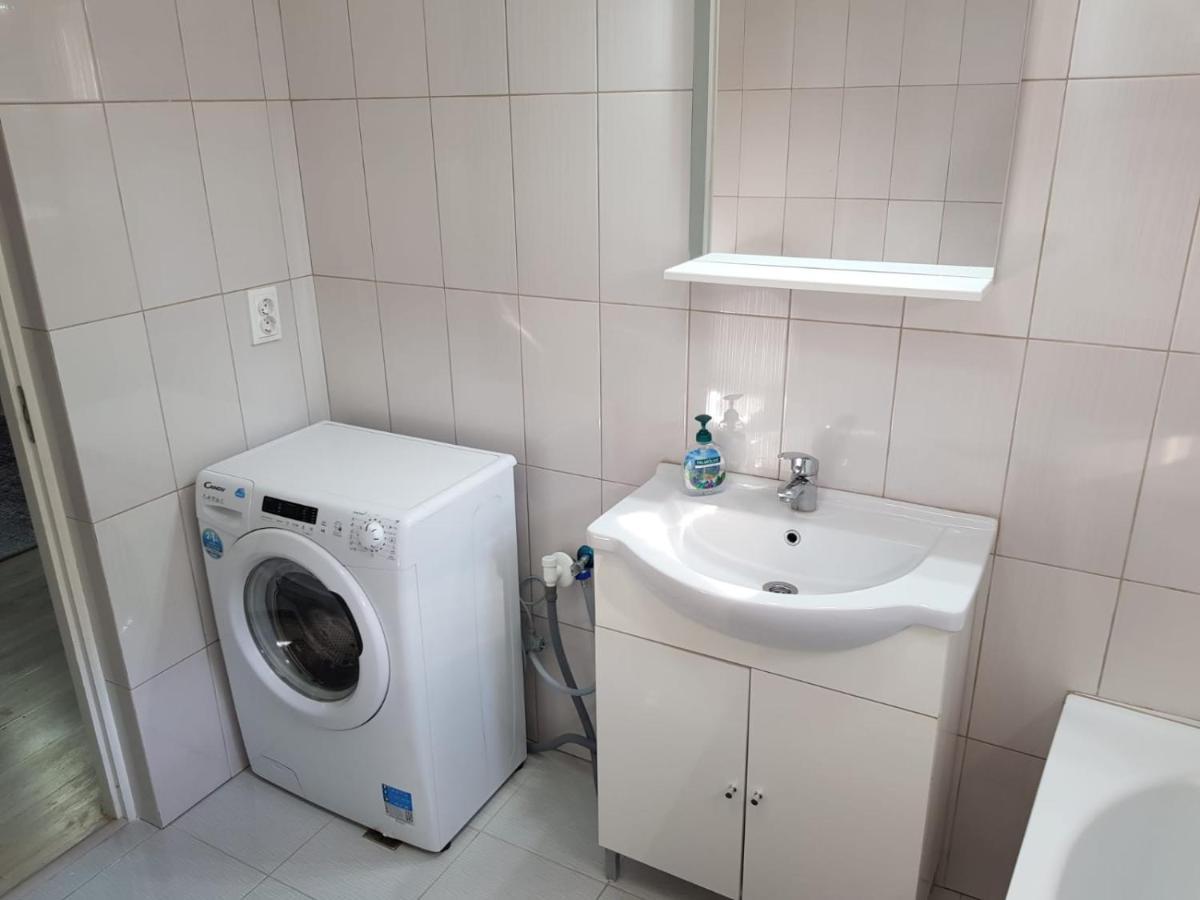 Apartament 8 Central Тыргу-Муреш Экстерьер фото